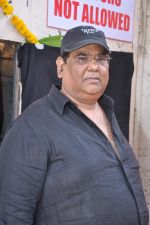 Satish Kaushik at Satish Kaushik_s Gangs of Ghost film mahurat in Filmistan, Mumbai on 2nd May 2013 (15).JPG